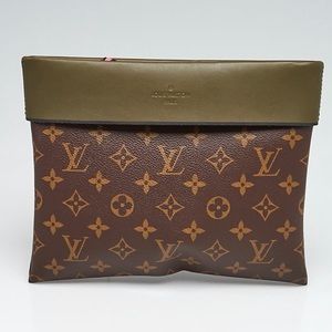 Louis Vuitton Tuileries Monogram clutch💚